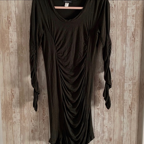 Stewart + Brown Hunter Green Dress - Picture 4 of 8